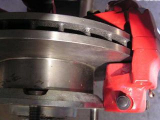 !Chlazené kotoučové brzdy