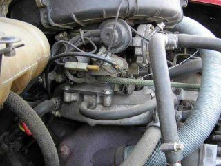 !Zástavba motoru Favorit